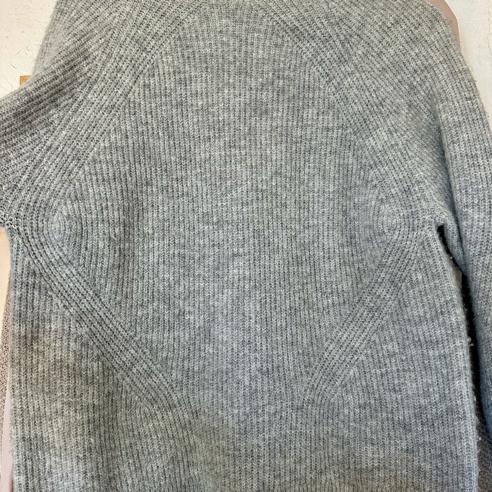 Topshop Light Gray Knit Pullover - image 3